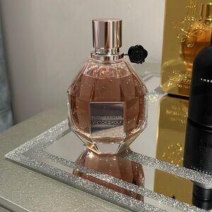 Flowerbomb by Viktor & Rolf